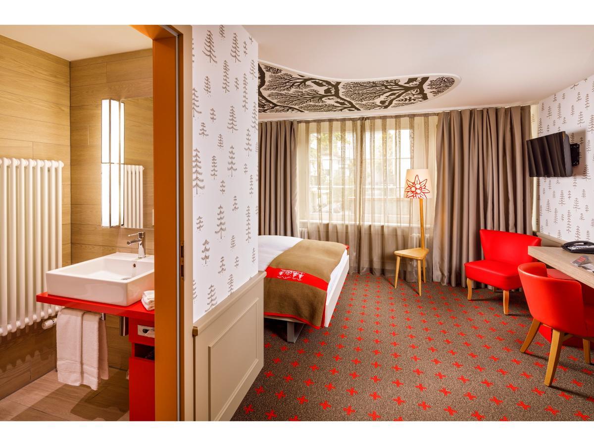 Swiss Night By Fassbind Hotel Zurich Exterior photo