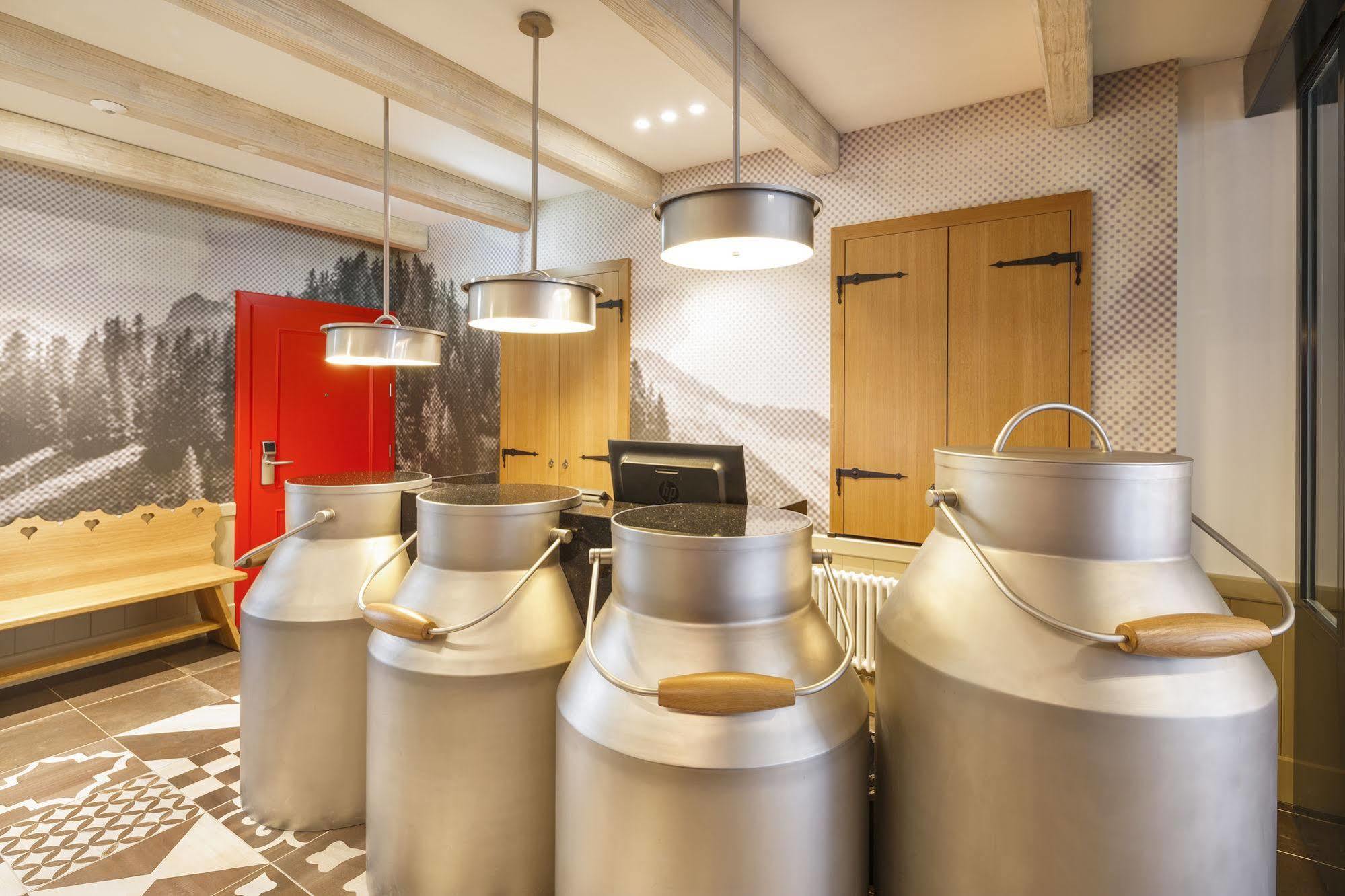 Swiss Night By Fassbind Hotel Zurich Exterior photo